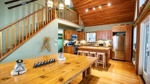 Stoke Cabin by Revelstoke Vacations - Image 5
