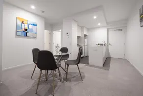 Panoramic Views 2br With Pool And Free Carpark - Image 4