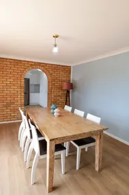 Country 4-Bed Homestead with Games Room & Views - Image 4