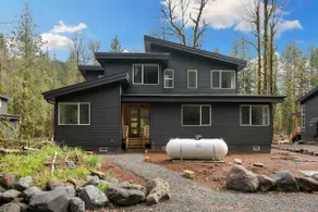 Sandy River Group Getaway 2 - Image 2