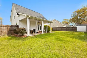 Charming Belmont Retreat - 3 beds & Private Yard - Image 5