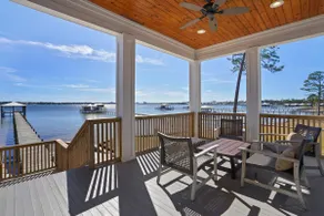 No Worries Bay House by Liquid Life - Image 3