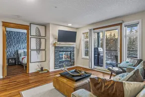 Welcoming 2 Bed/2 Ba-View-Pet-Gym-Parking-Wash/Dry - Image 2