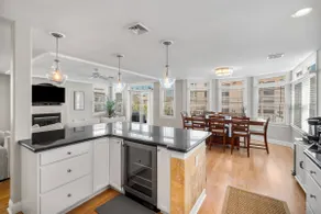 Beach Block, Open Floor plan for entertainment, e - Image 5