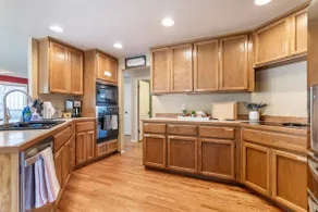 Corporate Housing Charm near East Sammamish Park - Image 3