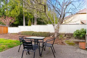 Corporate Housing Charm near East Sammamish Park - Image 4