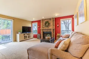 Corporate Housing Charm near East Sammamish Park - Image 2