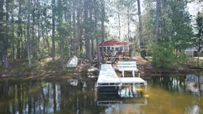 Secluded Lakefront Cabin with Private Deck, Lake V - Image 3
