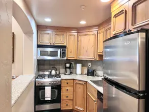 1085 | Alpine King Villa | Near Wasatch SP + Golf - Image 3