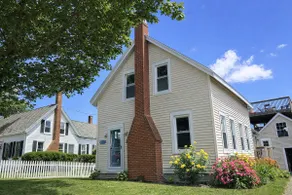 Renovated New Englander home on Orr's Island. - Image 3
