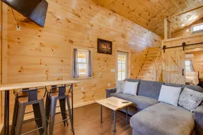 'friends & Family' Rental Cabin w/ Hot Tub! - Image 4