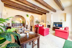 Levecca 2 Holiday Home - Image 3