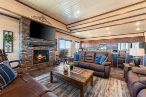 Lake View Penthouse with Game Room, Theater - Image 3