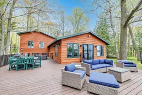 Simply Stay Lake House - Image 4