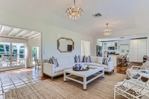 The Glenn House - Gather Poolside in a Breezy South End Getaway - Image 2