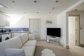Apartment 1E | Leisure, Business & Relocation - Image 5