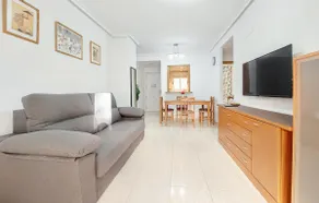 Gorgeous Apartment In Oropesa Del Mar With Sauna - Image 4