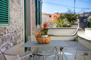 Casa Vacanze 'Mother's House' con Vista Mare, Terrazza Privata e Wi-Fi - Image 4