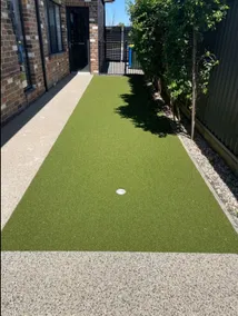 45 On Fairway - Image 2