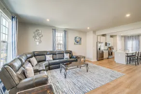 30 Mi to Downtown DC: Charming Dale City Townhome! - Image 4