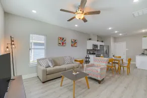 Easy Interstate Access: Quiet Houston Home! - Image 5