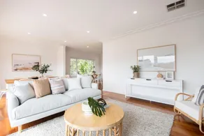 Summer house - Image 3