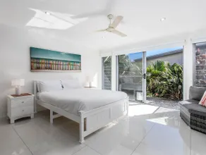 Casuarina Splendor - Luxurious 3 Bed with Pool - Image 4