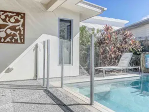 Casuarina Splendor - Luxurious 3 Bed with Pool - Image 5