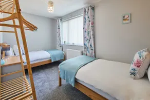 Host & Stay - Station View - Image 4