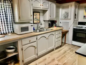 The Lodge - Image 5