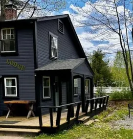The Lodge - Image 3