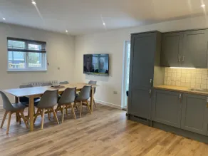 Harlyn Lodge - Image 4