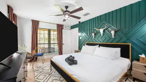Tranquil Country Escape, 4 Bedrooms, Pond, Firepit - Image 3