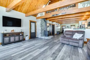 Lakefront New Hampshire Hideaway w/ Deck & Views - Image 4