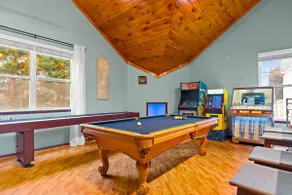 Designer 7BR w/ Pool and Hot Tub. Pets welcome! - Image 4