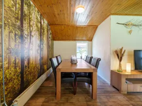 Spacious holiday home in rural surroundings - Image 3