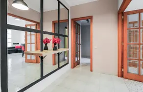 Flat Triana - Image 2