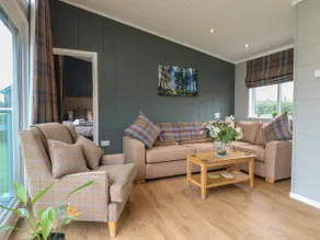 Cedar Lodge - Image 4