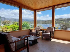 Coastal Cabin next to Bruny Island Ferry - Image 4