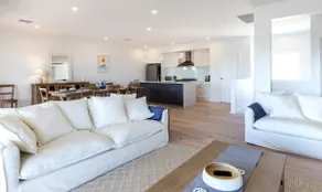 Sellicks Beachside Retreat - Image 2