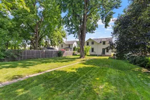 MINNeSTAY* Chaska Charmer | Farmhouse - Image 4