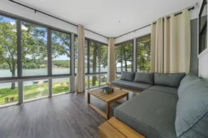 Twilight Lodge on Diamond Lake - Waterfront Home - Image 3