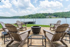 Twilight Lodge on Diamond Lake - Waterfront Home - Image 2