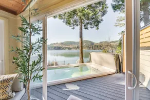 Waterfront Washington Getaway w/ Hot Tub & Deck! - Image 2