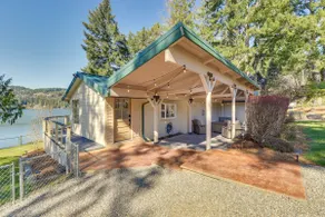 Waterfront Washington Getaway w/ Hot Tub & Deck! - Image 3