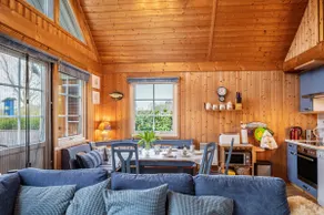 Sunflower vacation home - Image 2