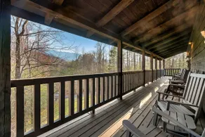 Luxury Cabin | Mega Spa, Arcade, Views, Fire Pit! - Image 4
