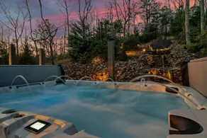 Luxury Cabin | Mega Spa, Arcade, Views, Fire Pit! - Image 2