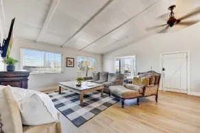 Tastefully Remodeled Large Balcony with Views - Image 4