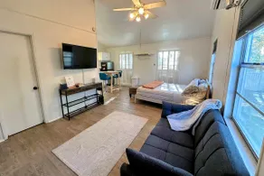 Casita Nueces - Tidy, Cute, Locally Run! - Image 5